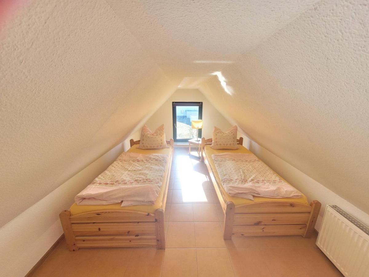 Ferienwohnung Schmidt Neu Sallenthin Exteriér fotografie